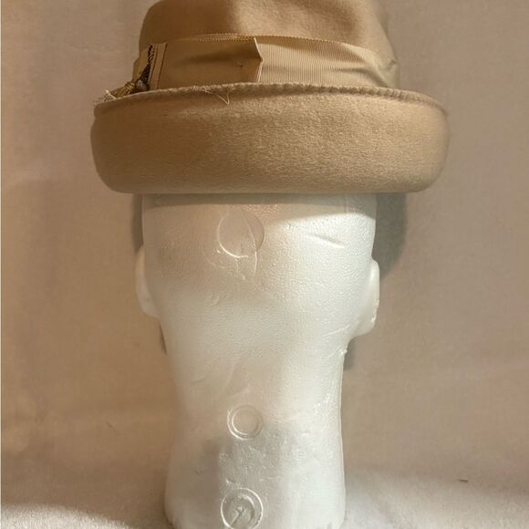 Classic Tan Fedora Vintage Hat with Pinched Crown and Medium Brim - Picture 2 of 2